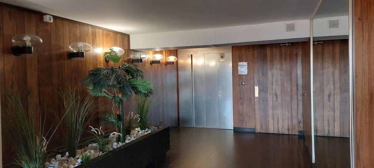 Front De Mer - Emplacement Prise - T2 Moderne Et Climatise - Tout A Pied Бандол Екстериор снимка